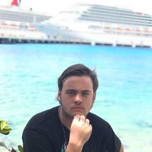 Meet your Posher, Justin